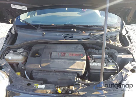 2015 Fiat 500 Pop z USA, uszkodzony, nr VIN 3C3CFFAR0FT750137